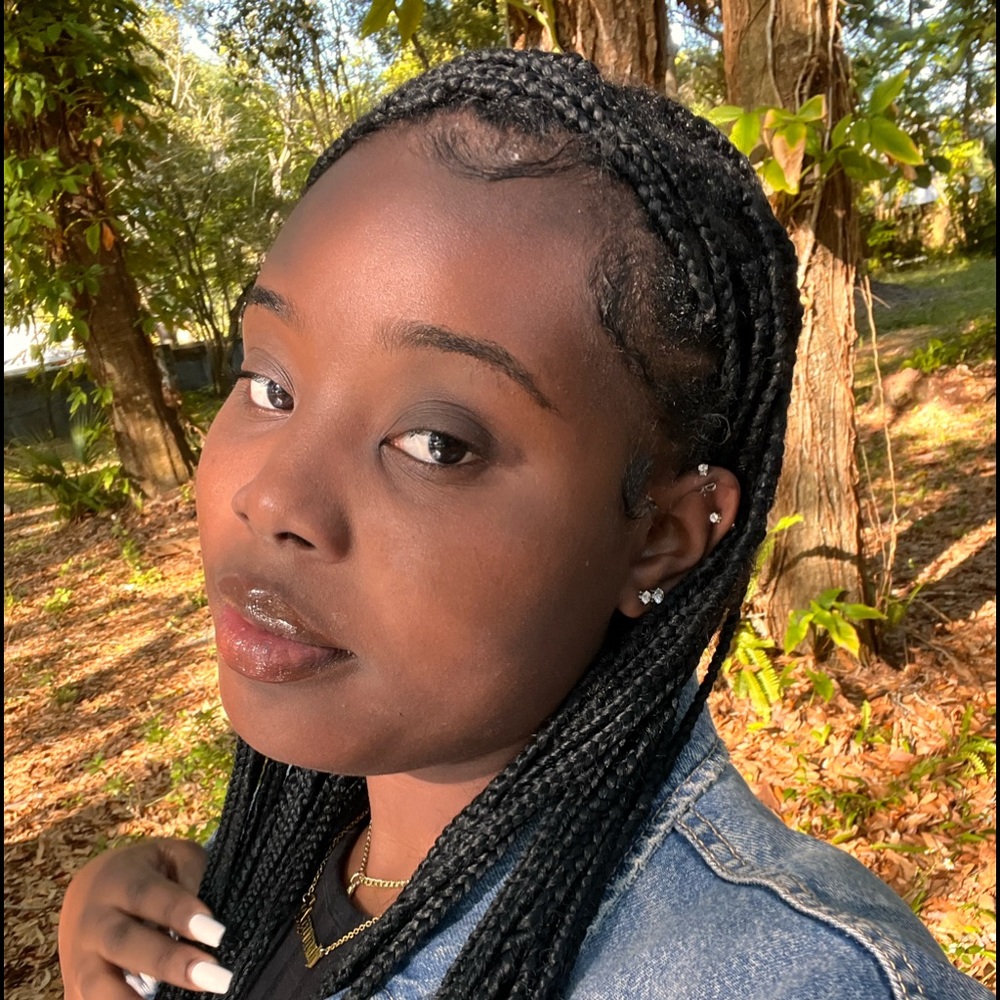 Meet your Posher, Ayannah